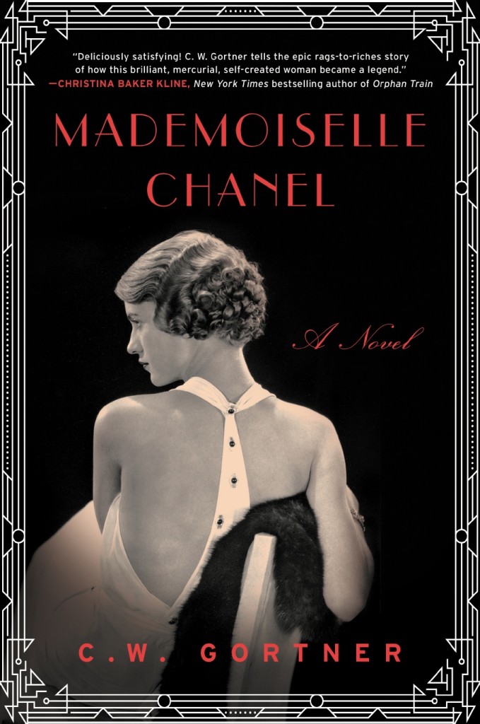 02_Mademoiselle Chanel Cover